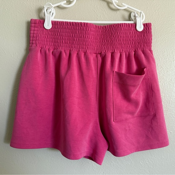 Sweaty Betty Summer Sand Wash Shorts Pink Size Small Softstreme Shorts Colorful - Picture 8 of 10